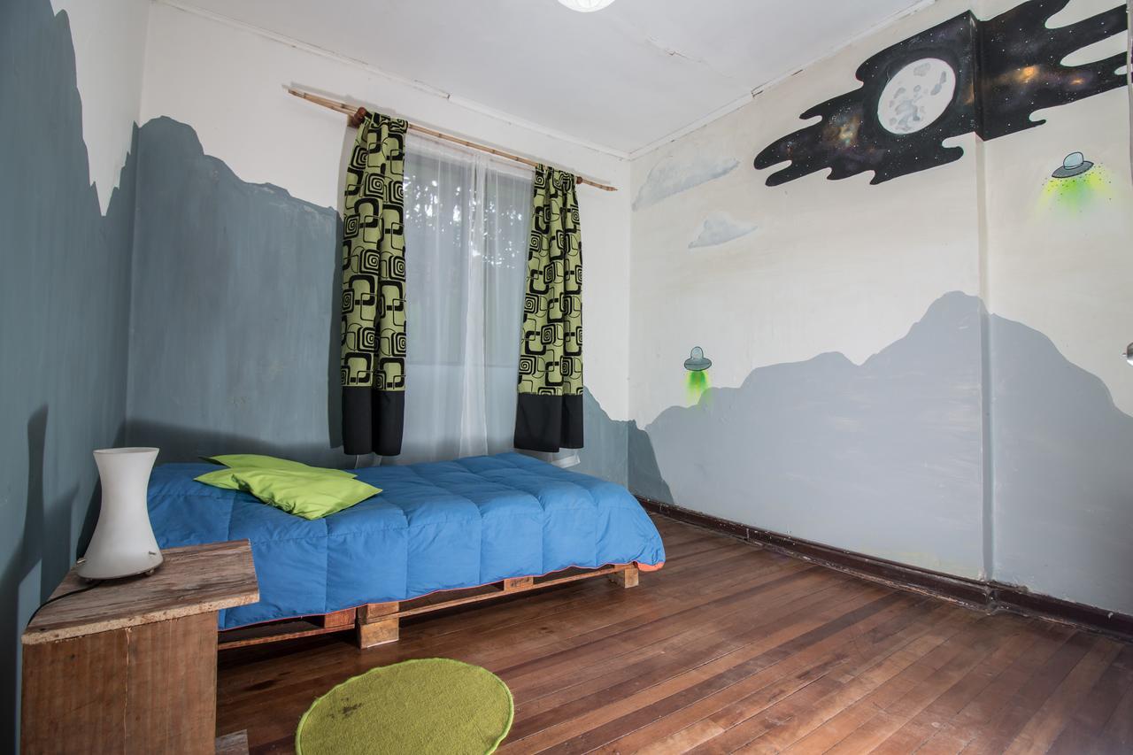 Tipico Hostel Chile ชิยัน ภายนอก รูปภาพ